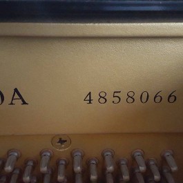 Yamaha U30A (Serial 4858066)